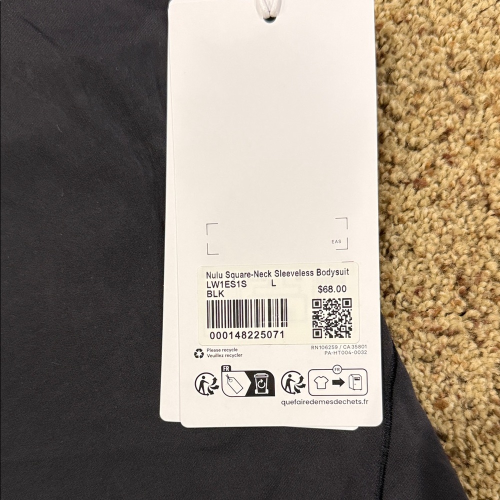 lululemon athletica Scoop Neck Sleeveless Bodysuit in Black and White Duo - Picture 5 of 5